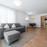 Apartman Blum *