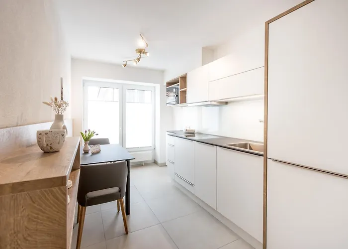 Blum شقة هاغنو